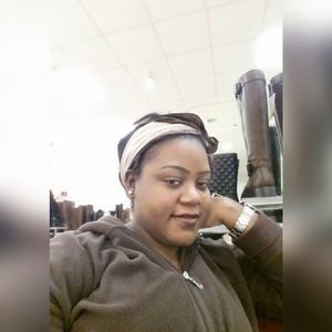 Meet your Posher, Lexi